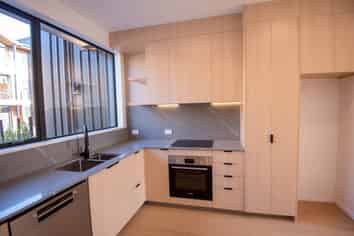 20 Silica Mews, Stonefields