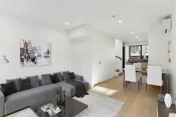 20 Silica Mews, Stonefields