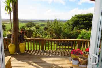 9190 State Highway 6, Westport