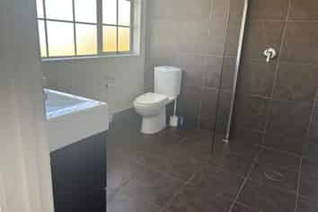 Manawatu / Whanganui - Address withheld