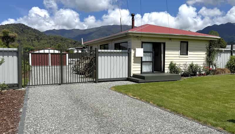  38 Brodie Street, Blackball