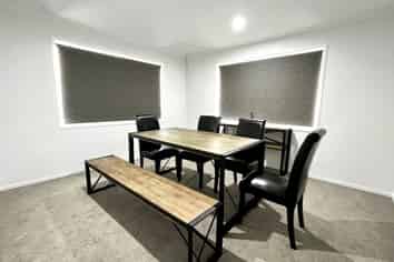 32 Rose Berry Crescent, Flagstaff