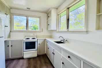 2/12 Lothian Street, Ilam