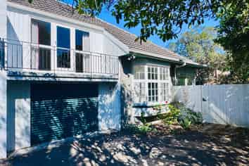 2/12 Lothian Street, Ilam