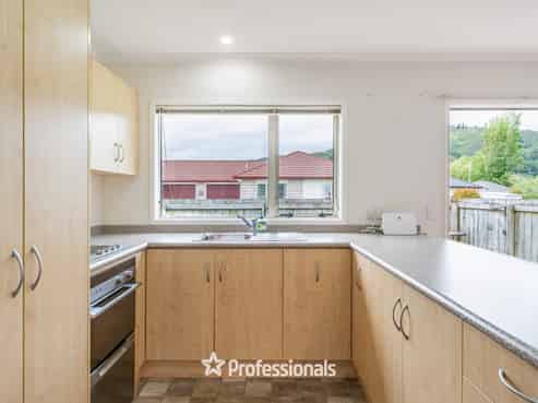 26 Woodland Mews, Wainuiomata