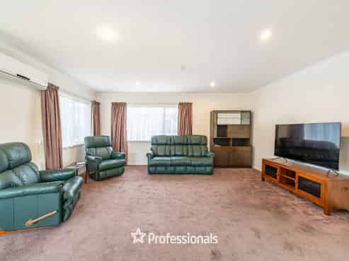 26 Woodland Mews, Wainuiomata