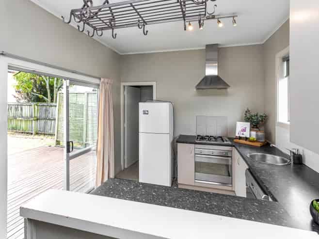 74 Brockworth Place, Riccarton