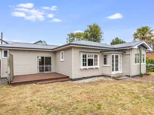 74 Brockworth Place, Riccarton