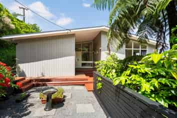 30 Madras Street, Khandallah