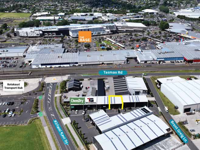 Hands Off Investment in Popular Complex