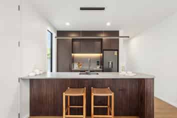 2/50B Murray Place, Merivale