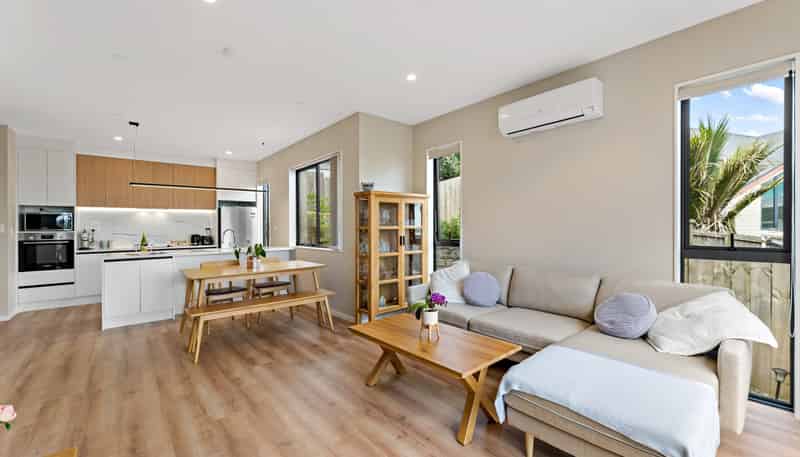 50D Sandgate Avenue, Botany Downs