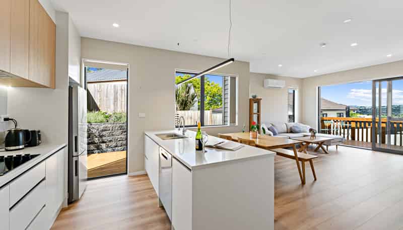 50D Sandgate Avenue, Botany Downs