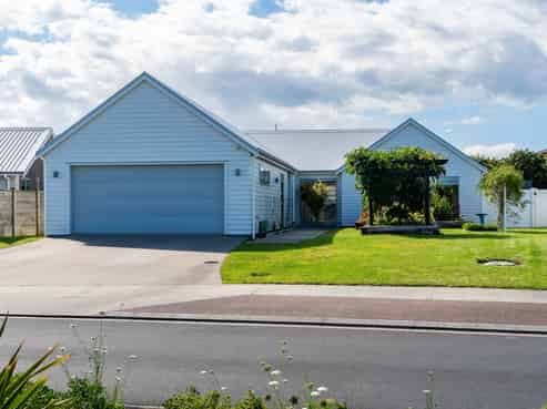 68  Stace Hopper Drive, Marsden Point