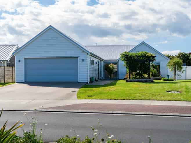 68  Stace Hopper Drive, Marsden Point