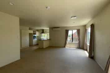 2/2 Sunnydale Place, Albany