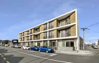 207A/2 Campbell Terrace, Petone