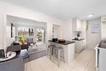 2/56 Linwood Avenue, Mount Albert