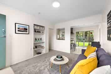 2/56 Linwood Avenue, Mount Albert