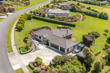 130 Ridgeview Road, Redwood Valley