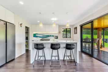 130 Ridgeview Road, Redwood Valley