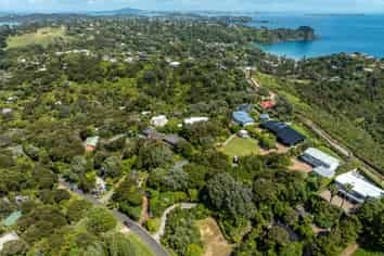 14 View Road, Ostend