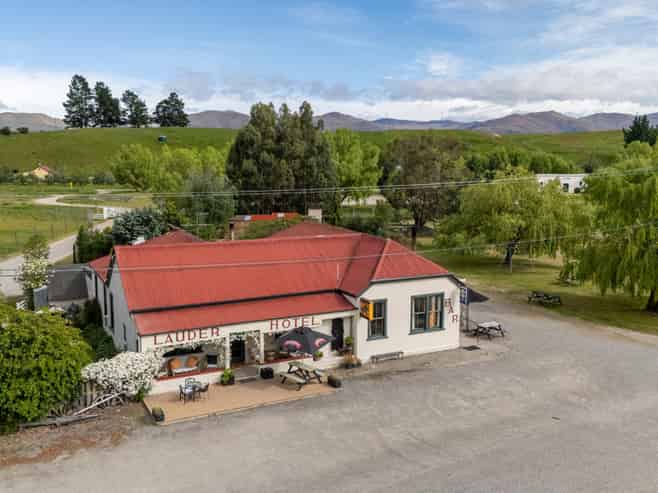 Lauder Hotel - Options Aplenty