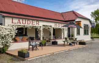 Lauder Hotel - Options Aplenty