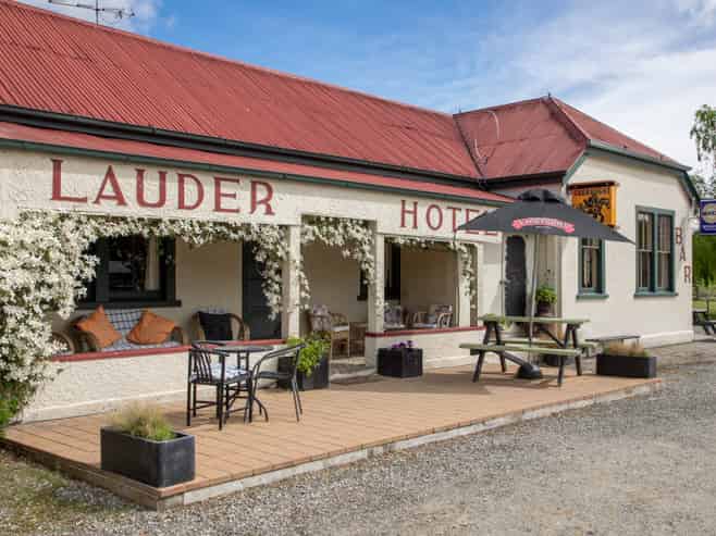Lauder Hotel - Options Aplenty