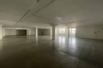 Office with Roller Door & 15 Parks