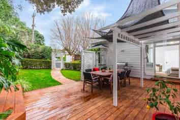 28 Bracken Avenue, Epsom