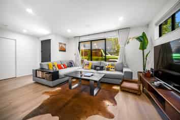 25F Oteha Valley Road, Northcross