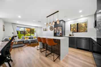 25F Oteha Valley Road, Northcross