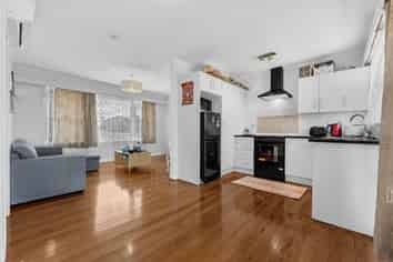 5/5 Begbie Place, Sandringham