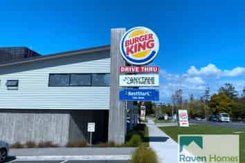 8/4165 Great North Road, Glen Eden