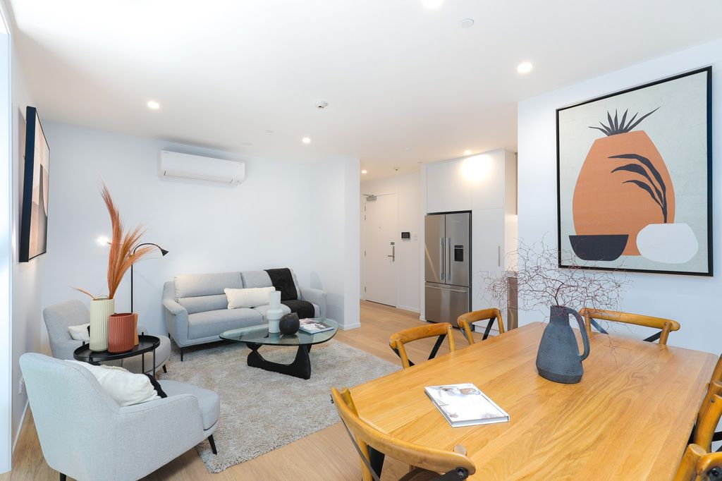 Downsize in Style: Your Modern Oasis Awaits 2