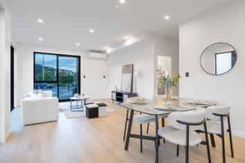 5 Nerita Place, Long Bay