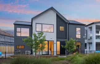 5 Nerita Place, Long Bay