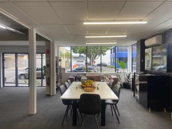 Attractive Inner City Offices on Vialou