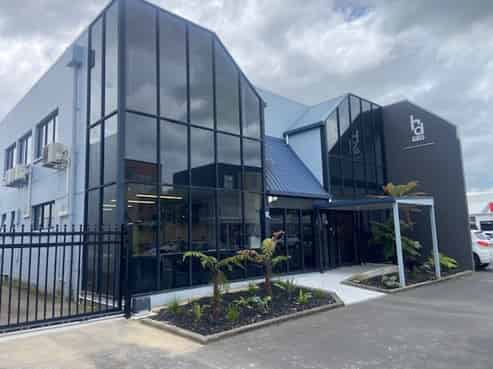 Attractive Inner City Offices on Vialou