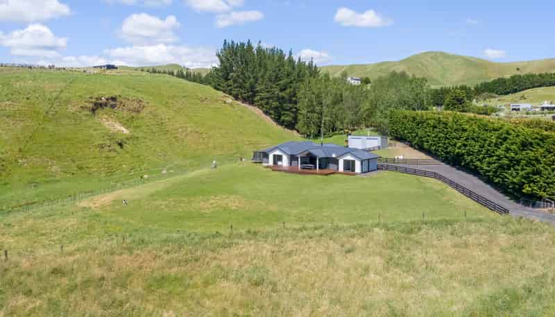 263 Millars Road, Carterton