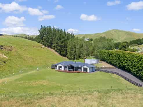 263 Millars Road, Carterton