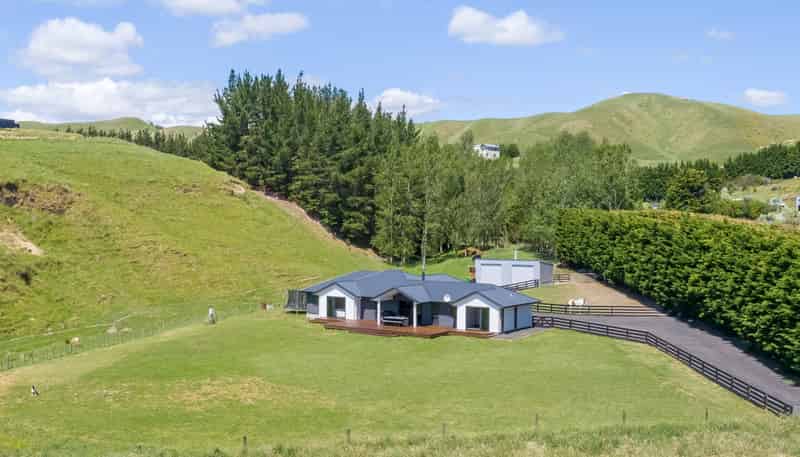 263 Millars Road, Carterton