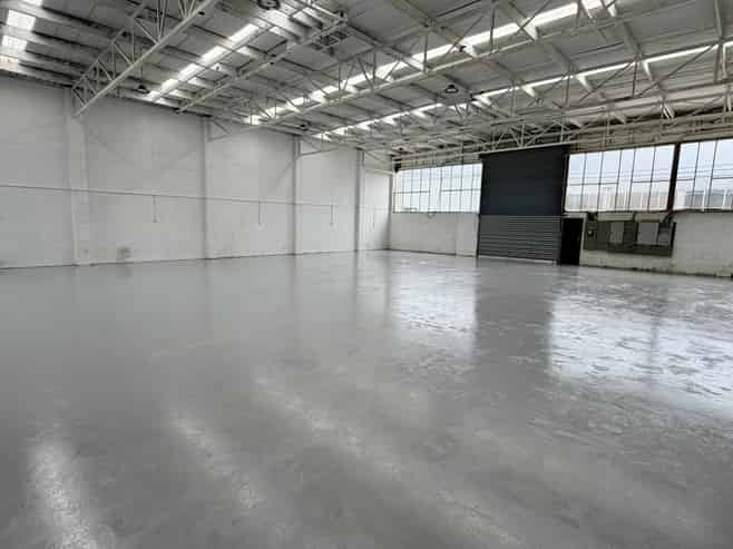 Good parking and two roller doors