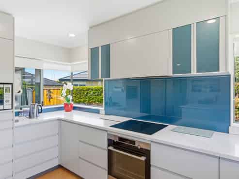 100 Milne Drive, Paraparaumu