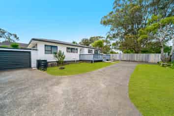 1/18 Frobisher Way, Clendon Park