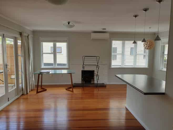 33 Fancourt Street, Meadowbank