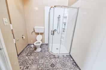 2/93 Sydney Street, Windsor