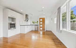 27 Smythe Road, Henderson