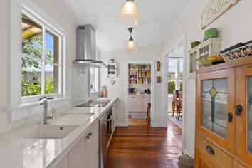 9 Centennial Avenue, Te Aroha